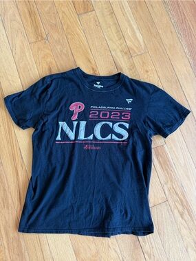 Fanatics Black Philadelphia Phillies 2023 NLCS Short Sleeve Tee